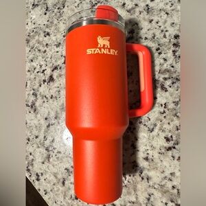 40 Stanley quencher - golden rod.